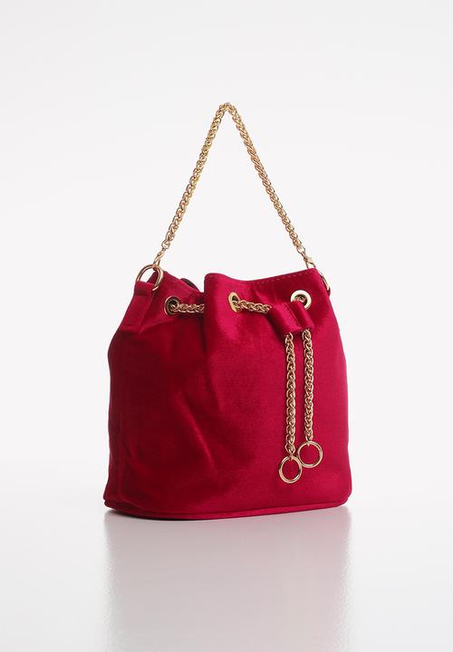 Superbalist - Adina velvet bucket bag - burgundy