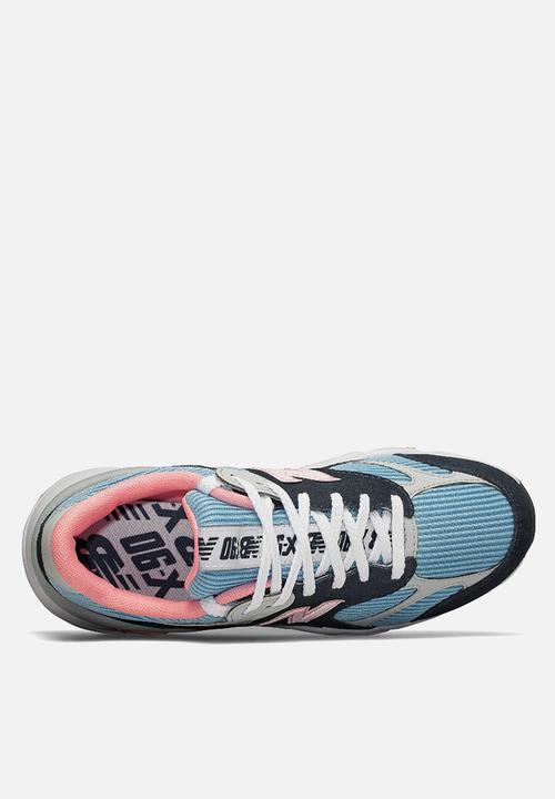 New Balance  -  X90 - blue / pink