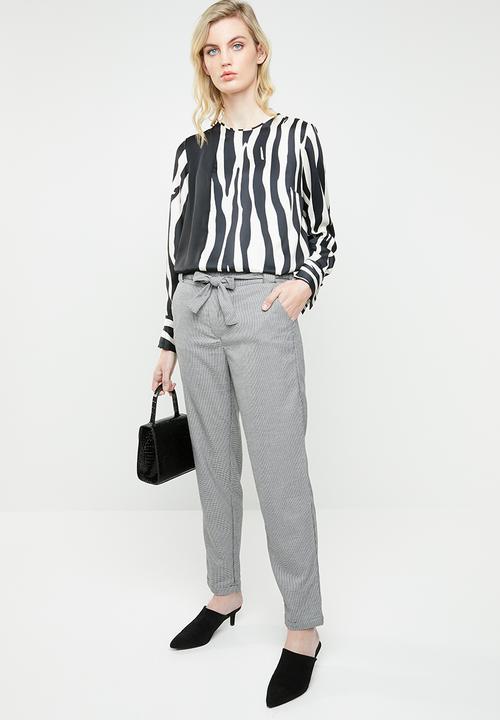 MANGO - Gingham check paperbag trouser - black & white