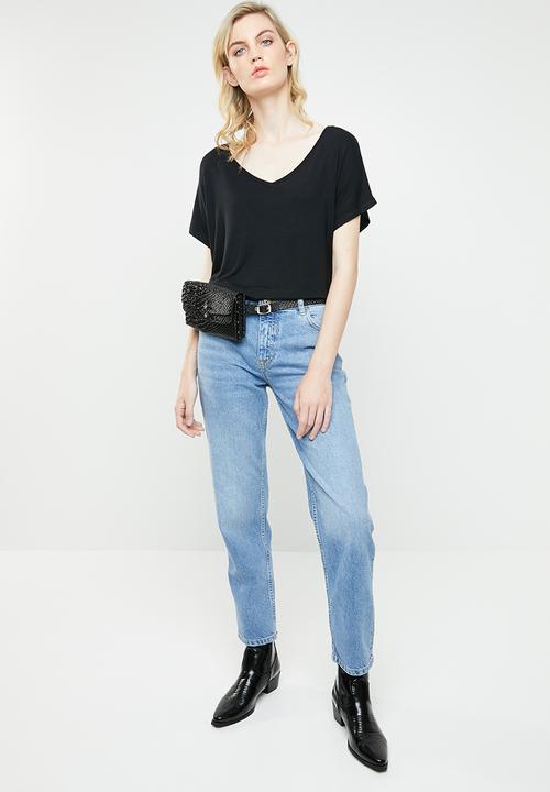MANGO - V-neck T-shirt - black