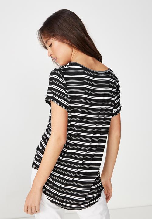 Cotton On - Karly short sleeve V-neck tee  - black