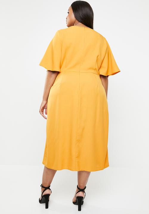 Missguided - Curve tie front knot midi dress - yellow