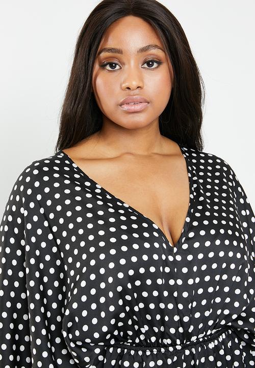 Missguided - Plus size kimono polka dot jumpsuit - black & white