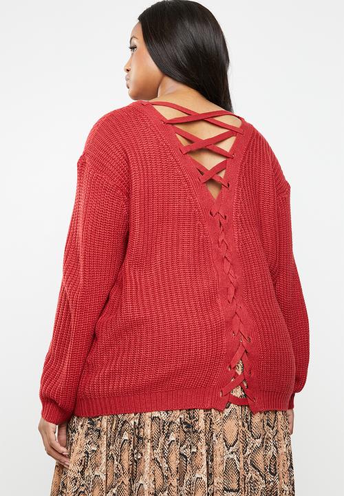 Brave Soul - V neck knit with back crossover detail - red
