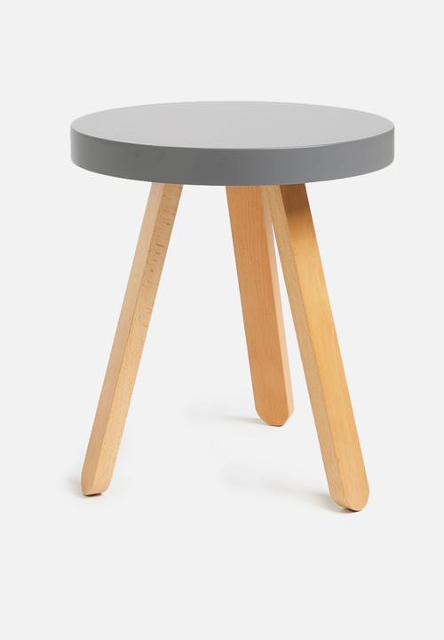 Sixth Floor - Side table - grey