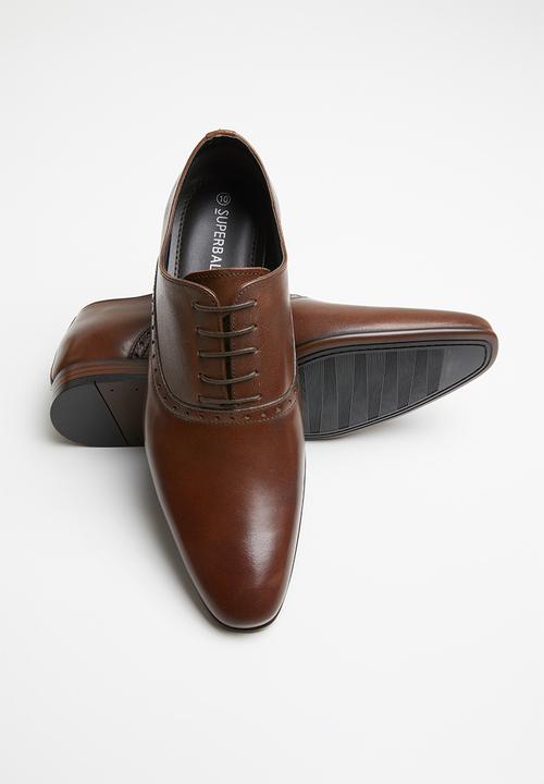 Superbalist - Bagworth leather brogue - brown
