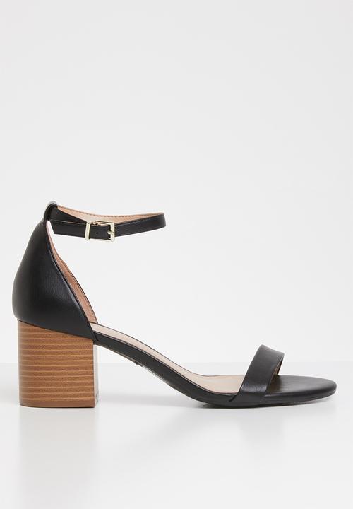 Mynah heel - black Call It Spring Heels 