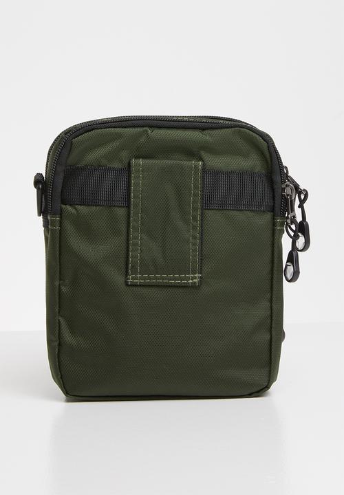 Superbalist - Channing flight bag - green