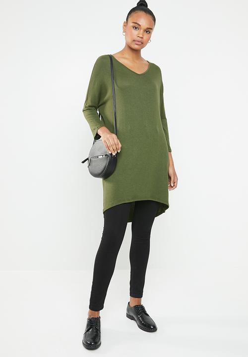 Vero Moda - Paya 3/4 V-neck long top - green