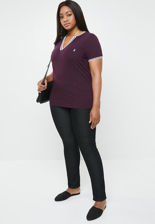 POLO - Plus size simone v neck golfer - burgundy