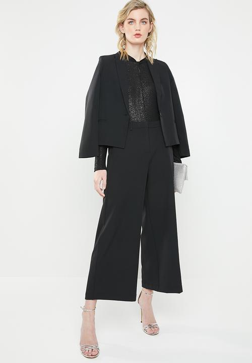 Vero Moda - Mandy keyhole blouse - black