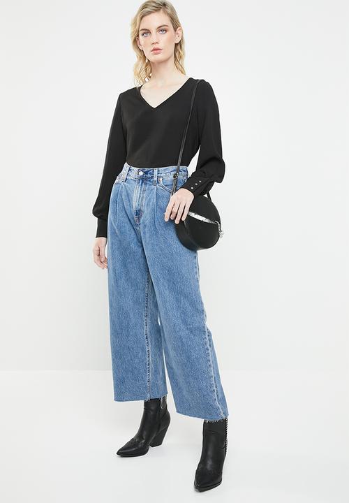 Vero Moda - Gullan balloon sleeve blouse - black