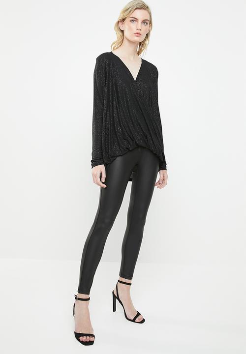Vero Moda - Mandy wrapover top - black