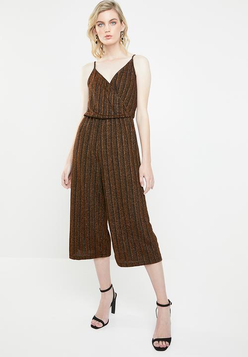 Vero Moda - Wiona cami strap jumpsuit - gold & black 