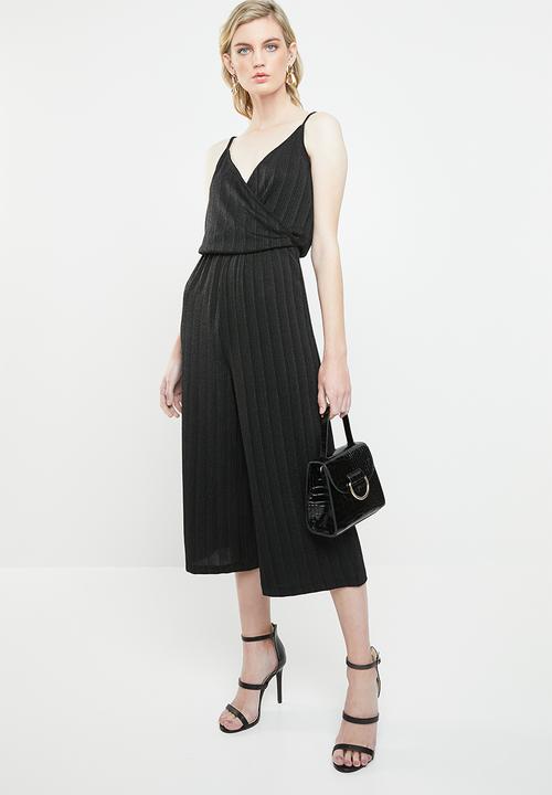 Vero Moda - Wiona cami strap jumpsuit - black 
