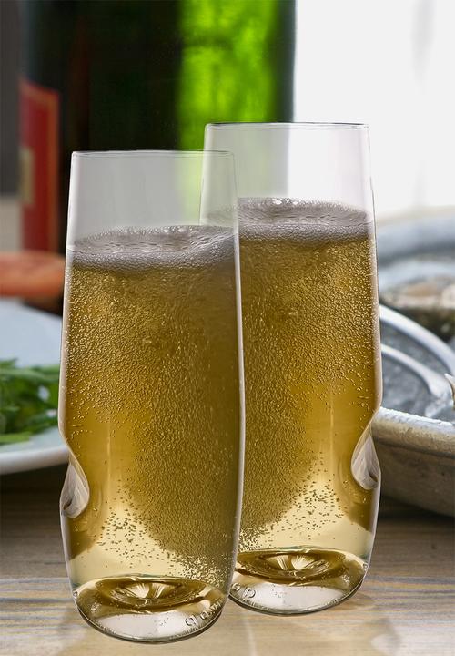 Govino - Plastic dishwasher safe champagne picnic glasses - set of 4