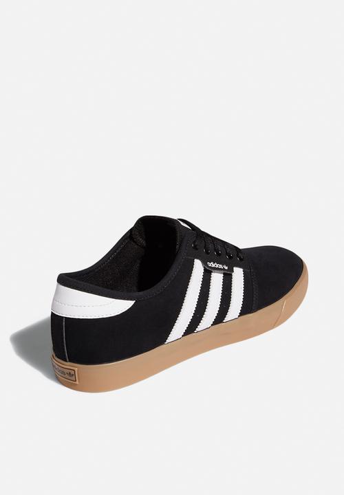adidas Originals - Seeley - core black/ftwr white/gum