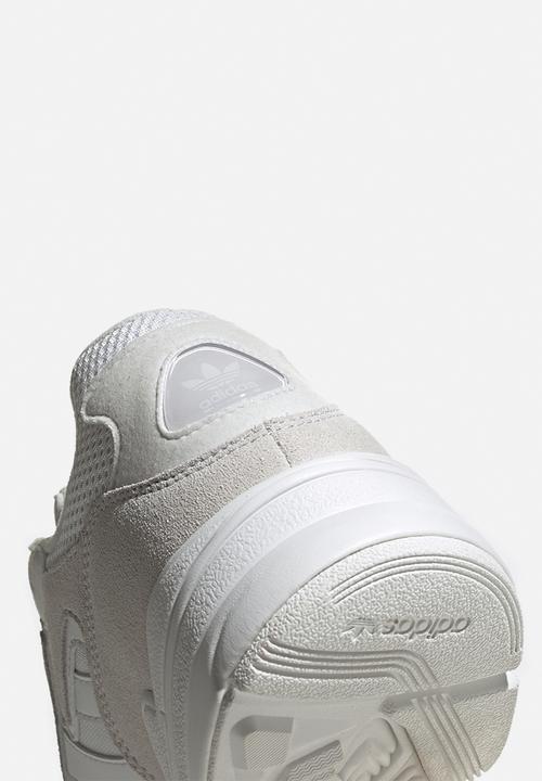 adidas Originals - YUNG-96 CHASM - crystal white/crystal white/ftwr white