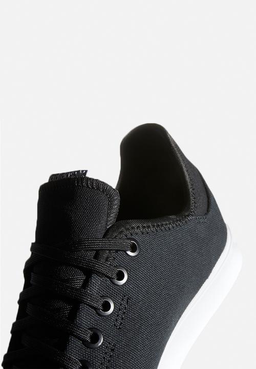adidas Originals - SABALO - core black/ftwr white/core black