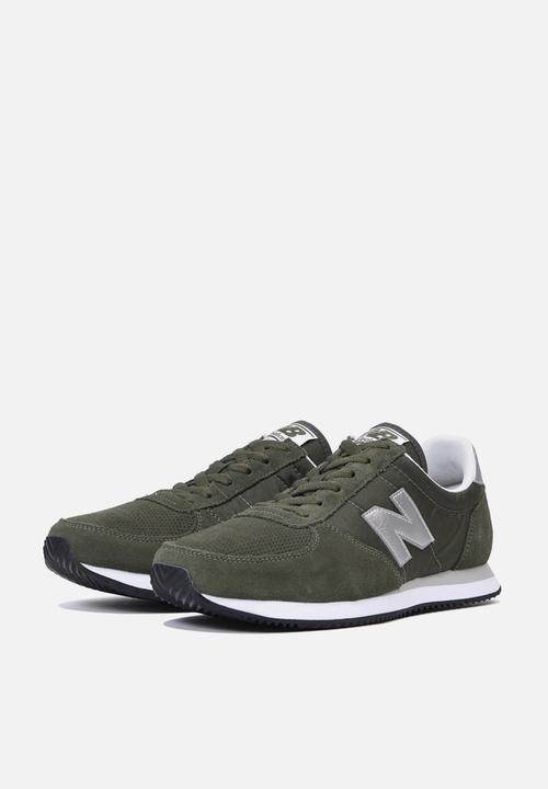 New Balance  - 220 Classic Running -  cargo green