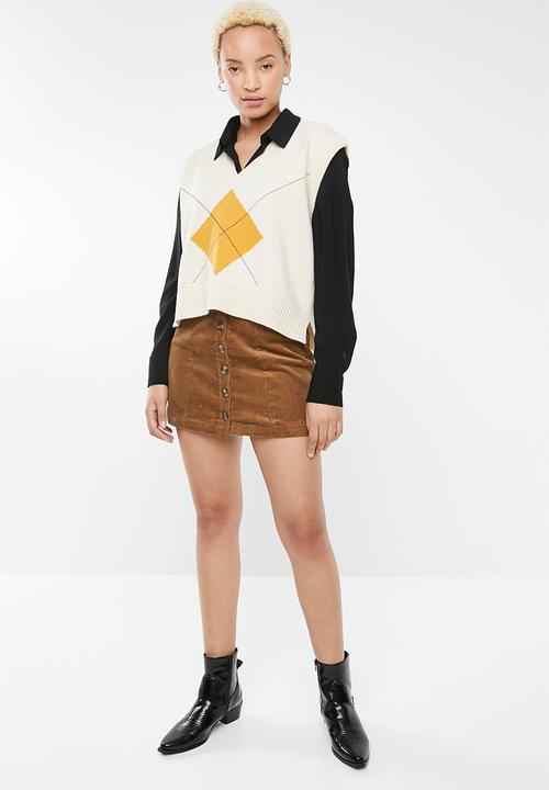 Forever21 - Corduroy button through mini - camel