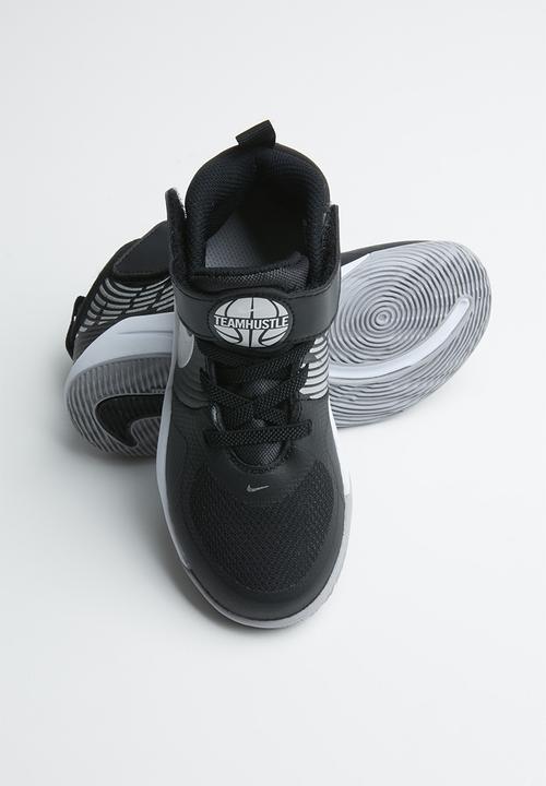 Nike - Team hustle D 9 (ps) - black/metallic silver
