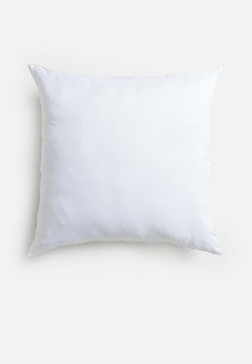 Grey Gardens - Velvet rose cushion cover - rose