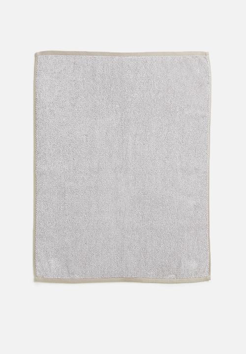Linen House - Plush bath mat - oatmeal