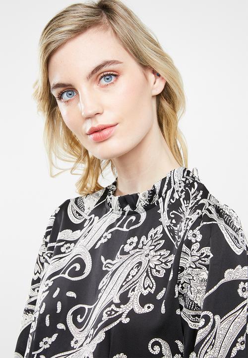 Superbalist - Pie crust shift dress - black & white 