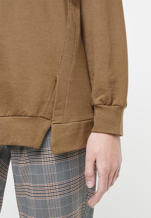 Superbalist - Split hem funnel neck sweat - tan