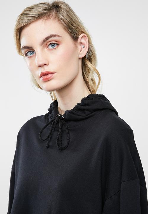 Superbalist - Dip hem hoodie - black