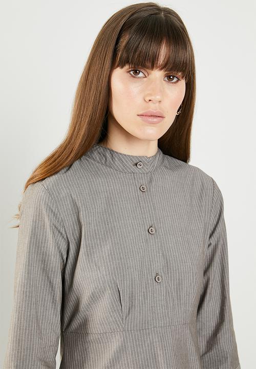 AMANDA LAIRD CHERRY - Babalwa shirtdress - grey
