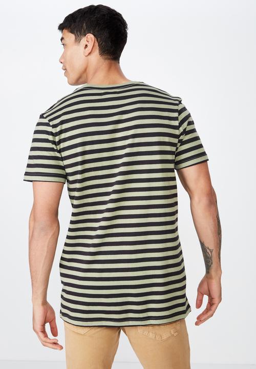 Cotton On - Tbar premium short sleeve tee - green & black 