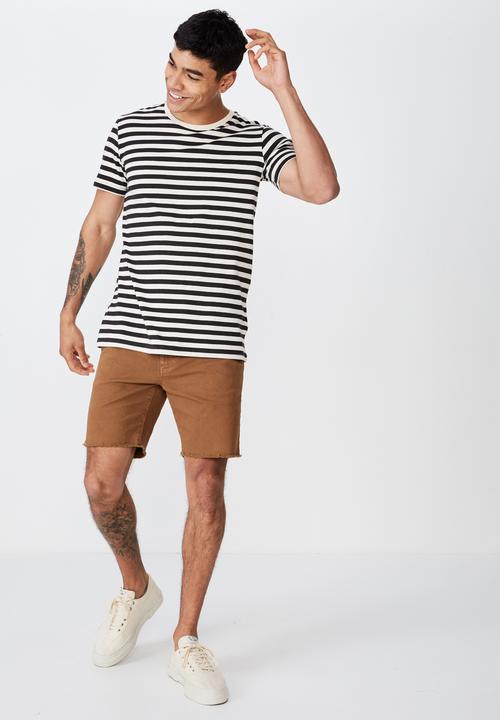 Cotton On - Tbar premium short sleeve tee - white & black 