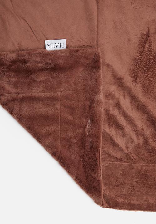 Hertex Haus - Panther faux fur throw - rust