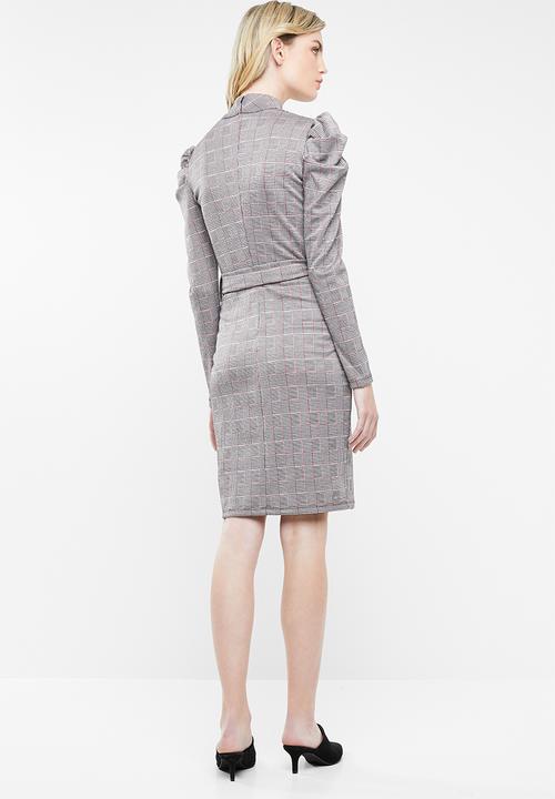 Superbalist - Puff sleeve mini dress with belt - red & black