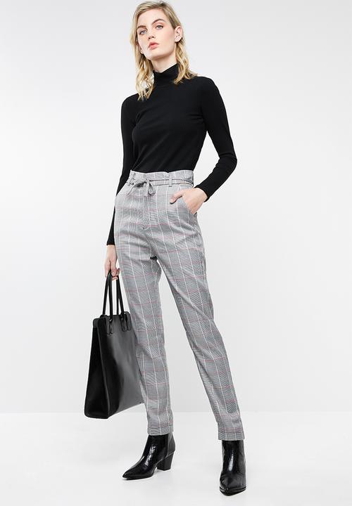 Superbalist - Tapered check pant - grey & red