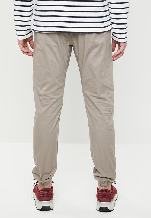 STYLE REPUBLIC - Kroos cuffed chino - brown