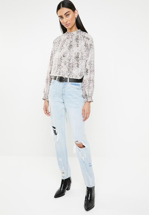 Missguided - Riot busted knee high rise mom jean - blue