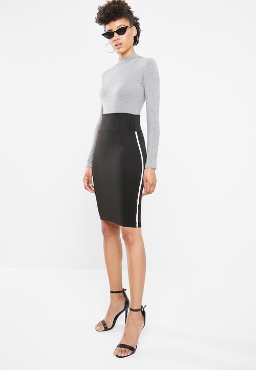 STYLE REPUBLIC - Racing stripe skirt - black