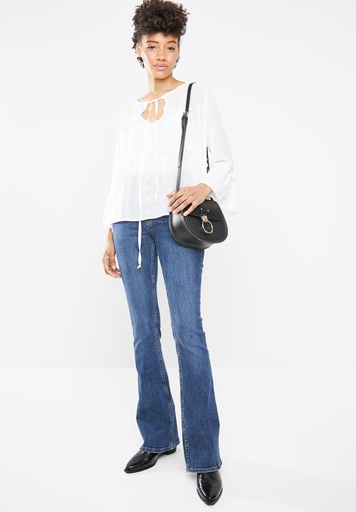STYLE REPUBLIC - Romantic volume blouse - cream