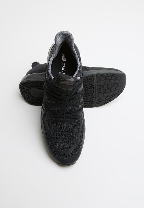 New Balance  - Cypher Run - Future sport - black