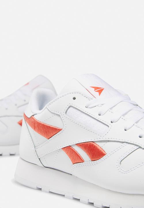 Reebok - Classic Leather - white/rosette