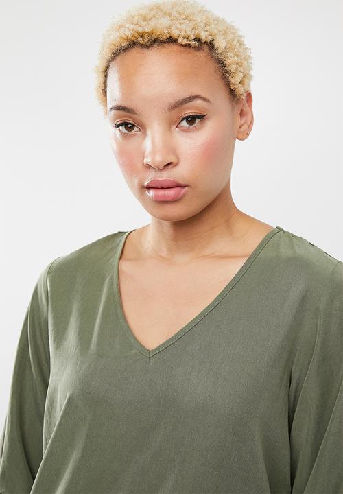 Noisy May - Kira 3/4 knot top - green