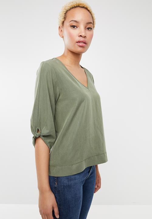 Noisy May - Kira 3/4 knot top - green