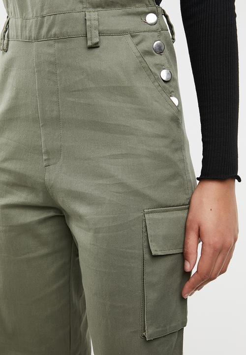 Missguided - Dungaree cargo jumpsuit - green