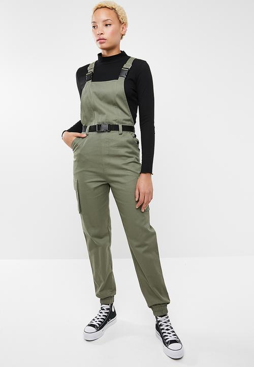 Missguided - Dungaree cargo jumpsuit - green