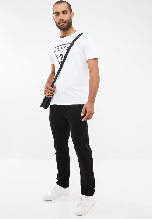 GUESS - Guess short sleeve triangle tee - white