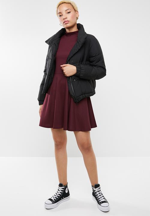 c(inch) - Fit and flare turtleneck dress - burgundy