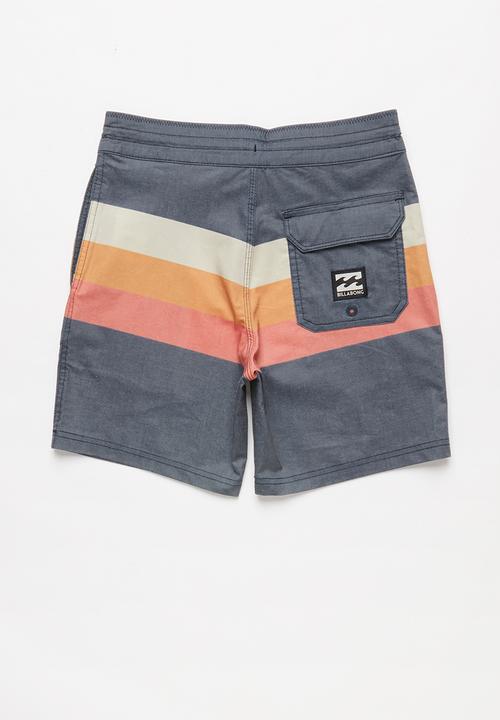 Billabong  - Momentum board shorts - multi